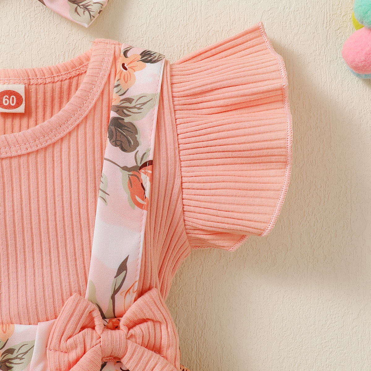 【500sku】Baby Girl Ruffle-sleeve Patchwork Floral Bowknot Bodysuit with Headband Wholesale