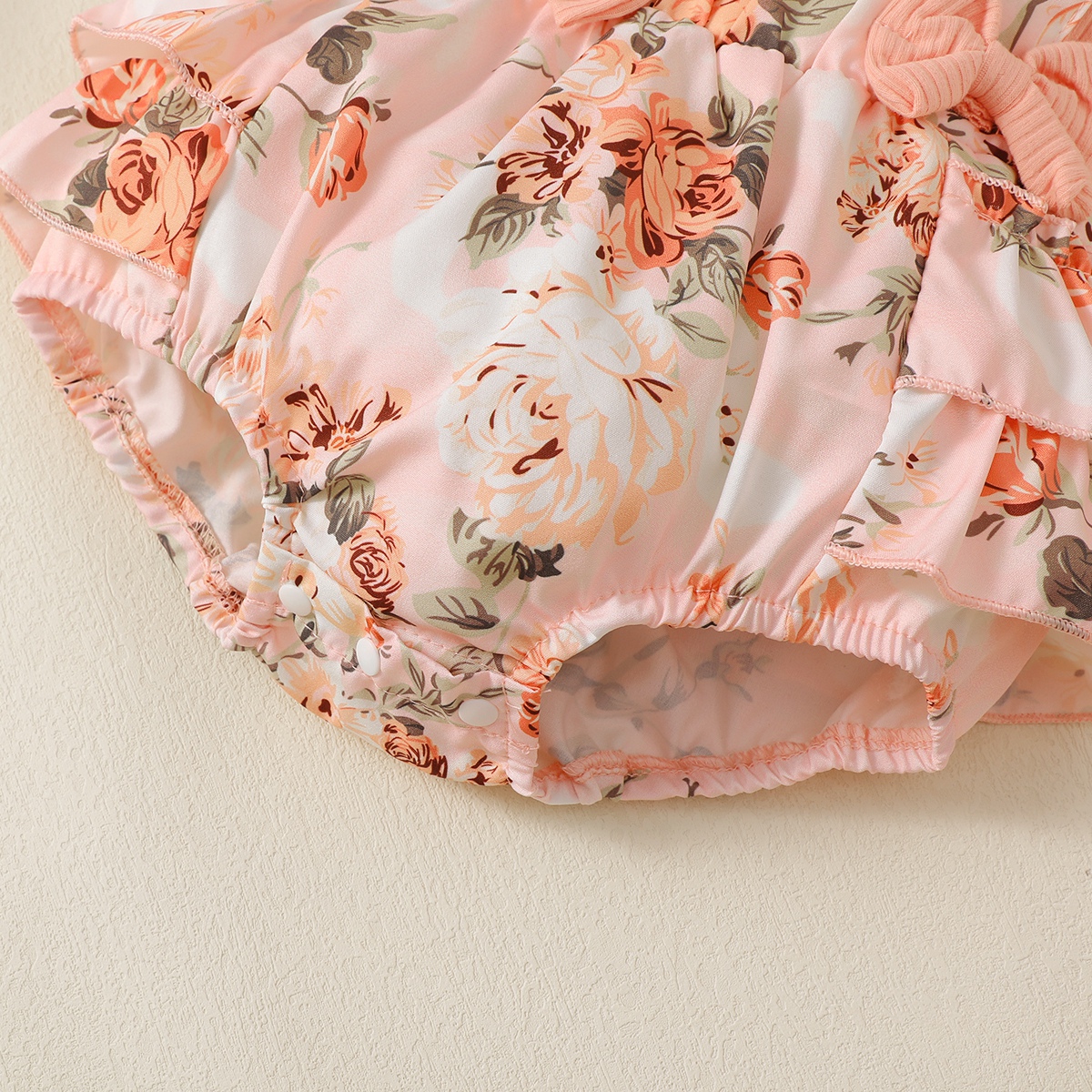 【500sku】Baby Girl Ruffle-sleeve Patchwork Floral Bowknot Bodysuit with Headband Wholesale